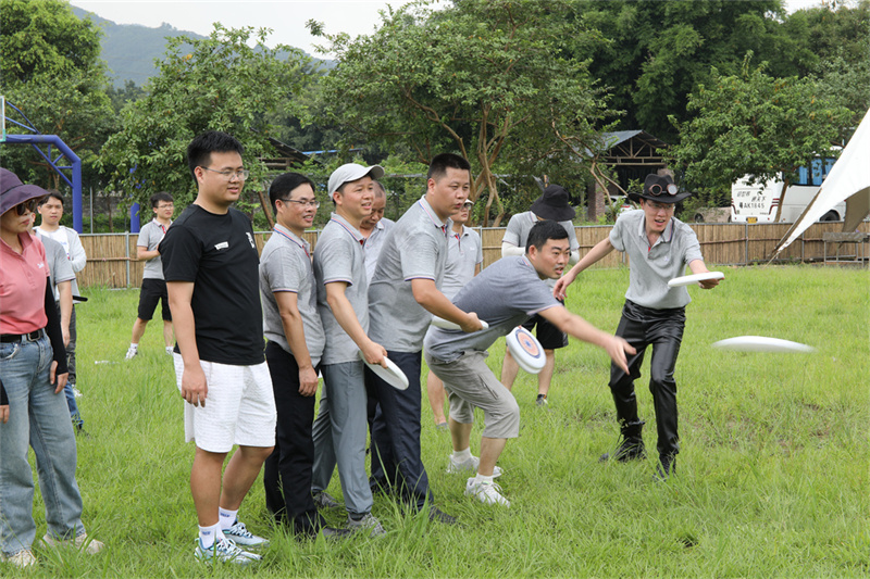 91视频直播下载時-帽峰山生態園團建-飛盤3