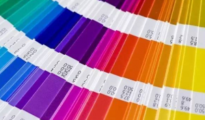 PANTONE(潘通)色卡，到底是什麽?